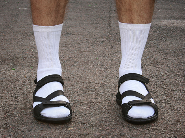 no-sandalias-con-calcetines