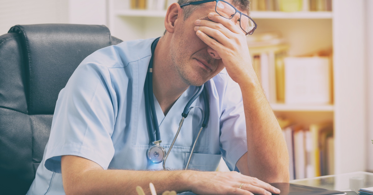 Los médicos alertan sobre una situación muy difícil dadas las bajas retribuciones