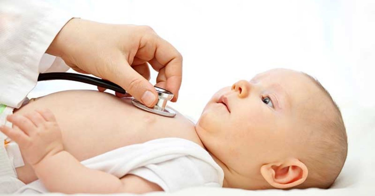 Claves y consejos sobre los seguros de salud para bebés y niños