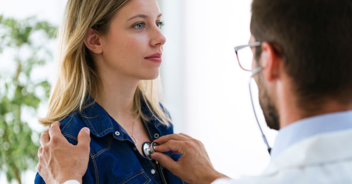 Los jóvenes valoran una empresa que les ofrezca seguro de salud